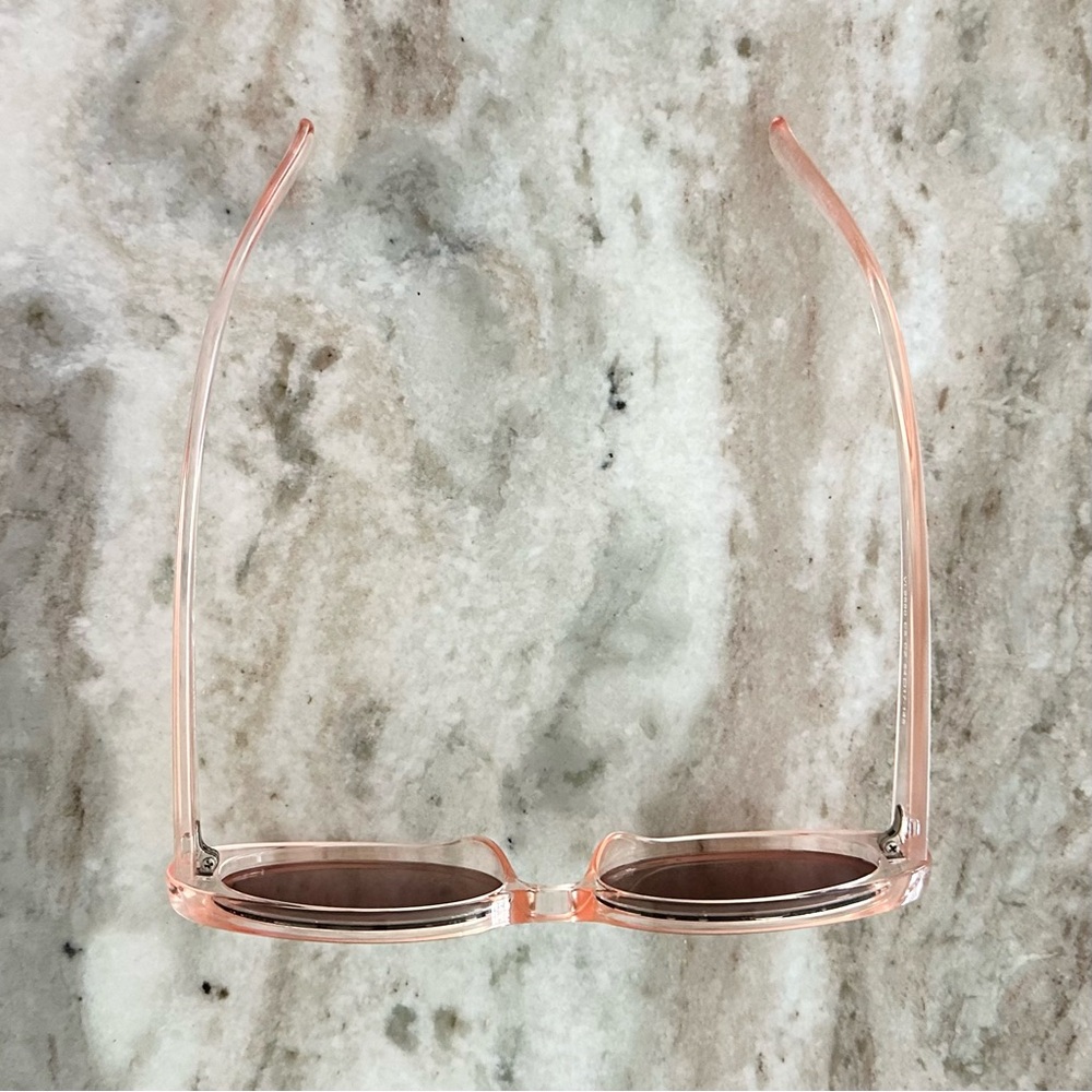 Pink Clear Oval Retro Style Sunglasses- Beach Vacation Vintage Inspired - Picture 5 of 16